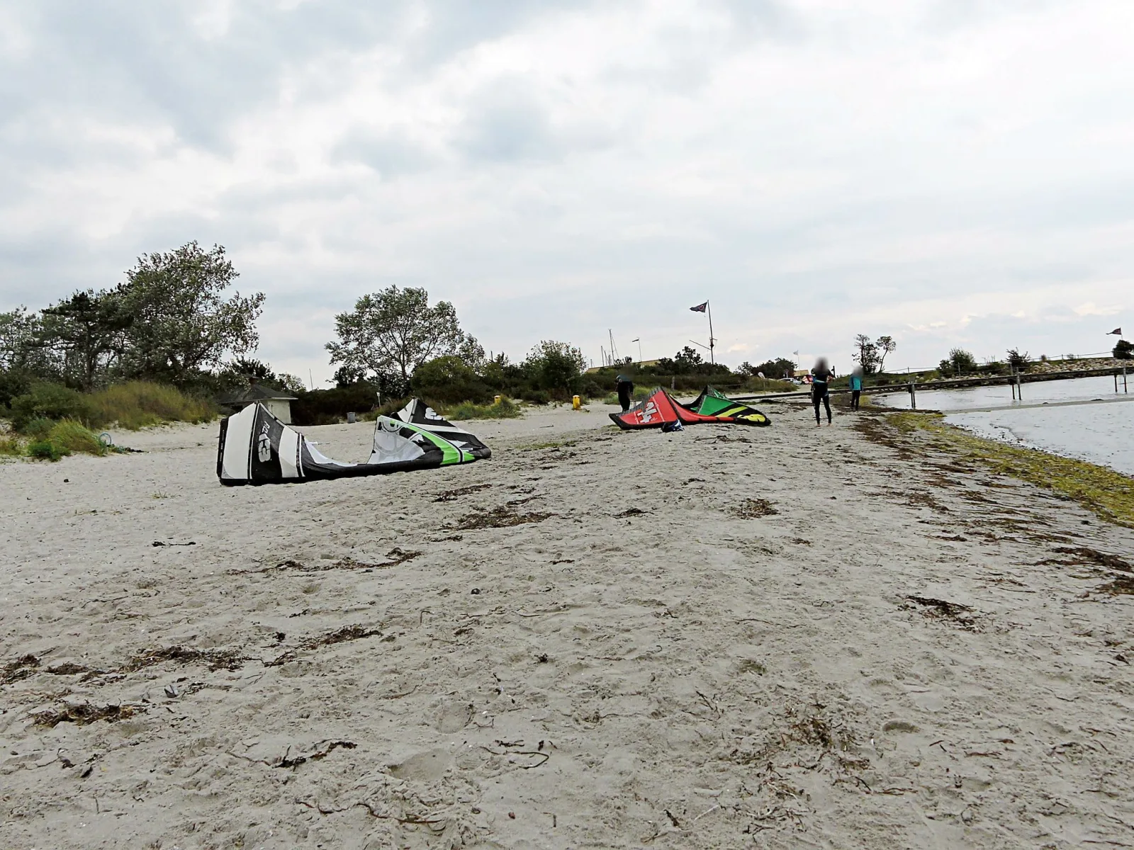Mapillary-Foto in der Nähe von Badegewässer: NIVÅ STRAND