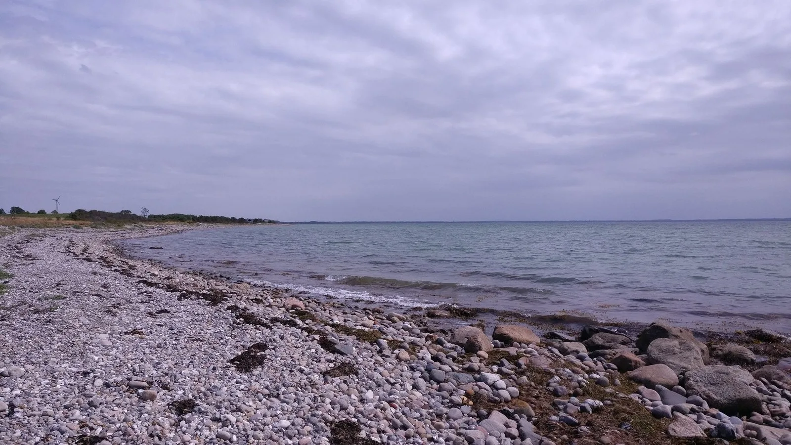 Mapillary-Foto bei Badegewässer: ØSTERVANG SJ. ODDE