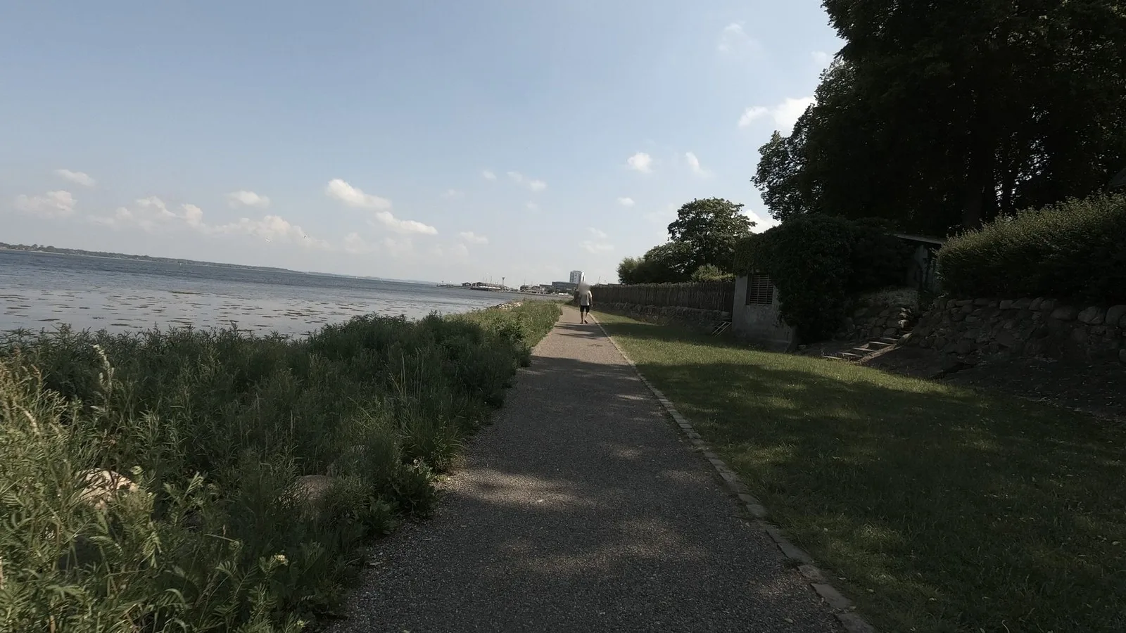 Mapillary-Foto bei Badegewässer: HOLBÆK SØBAD