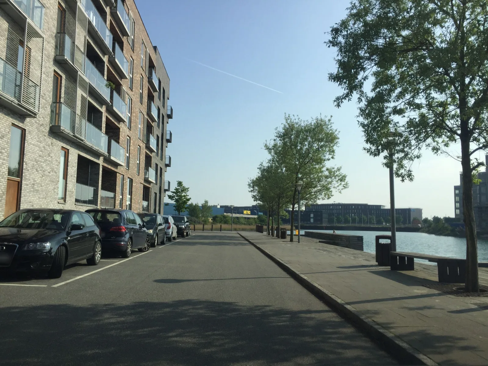 Mapillary-Foto in der Nähe von Badegewässer: VANDTRAPPEN BADEZONE
