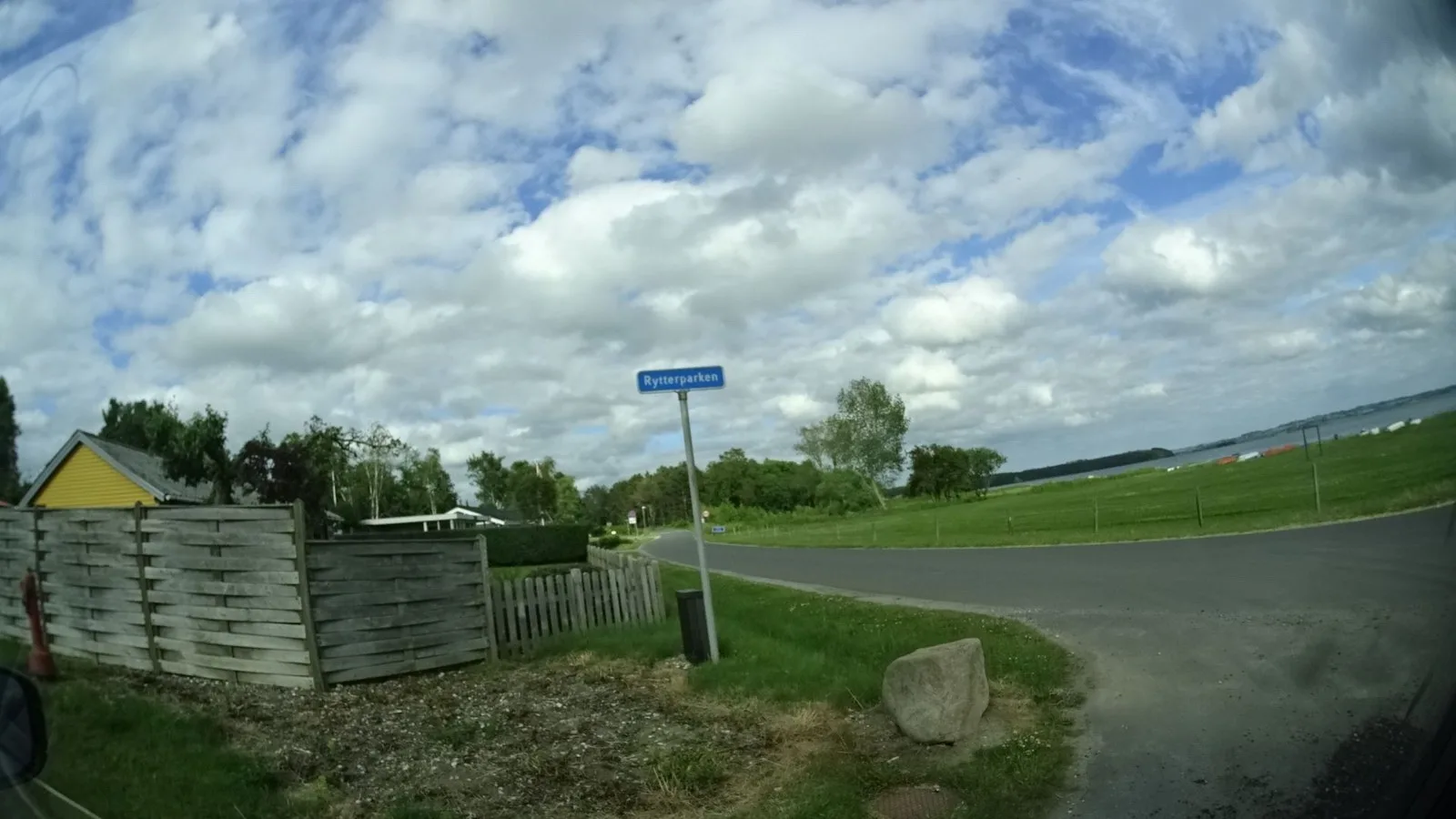 Mapillary-foto ved Badegewässer: MÅGEØEN