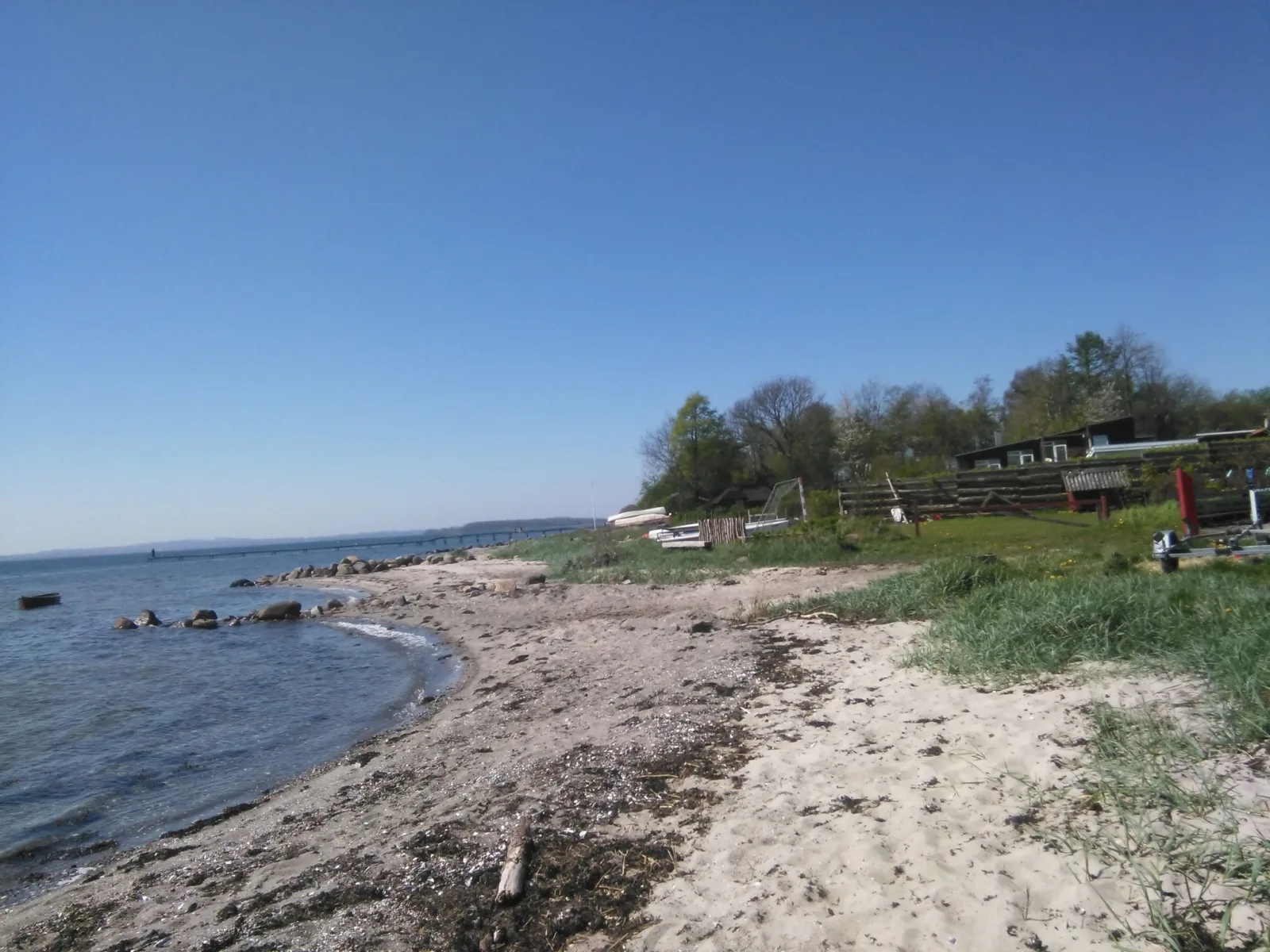 Mapillary-Foto in der Nähe von Badegewässer: SONDRUP STRAND