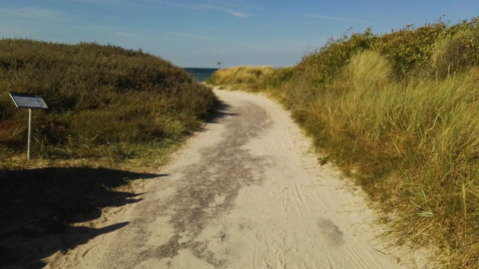 Mapillary-foto ved Badegewässer: SKÆRBYVEJ