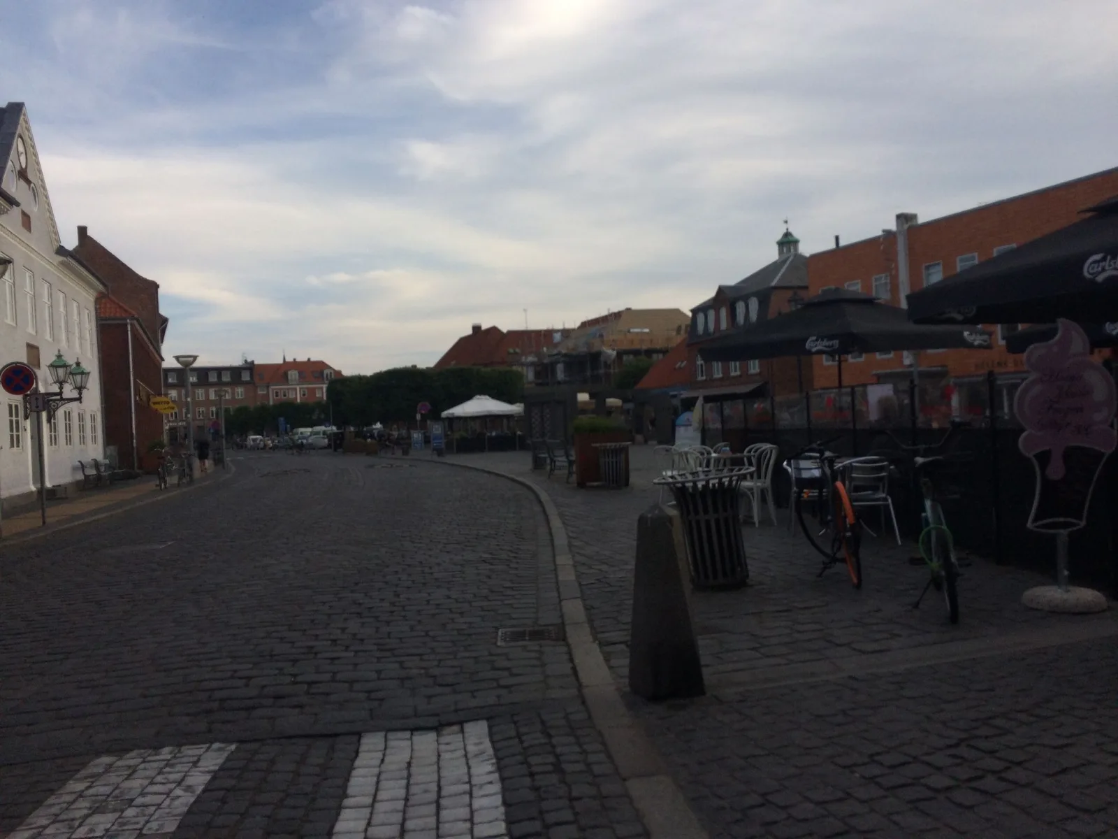 Mapillary-Foto in der Nähe von Rønne Bio