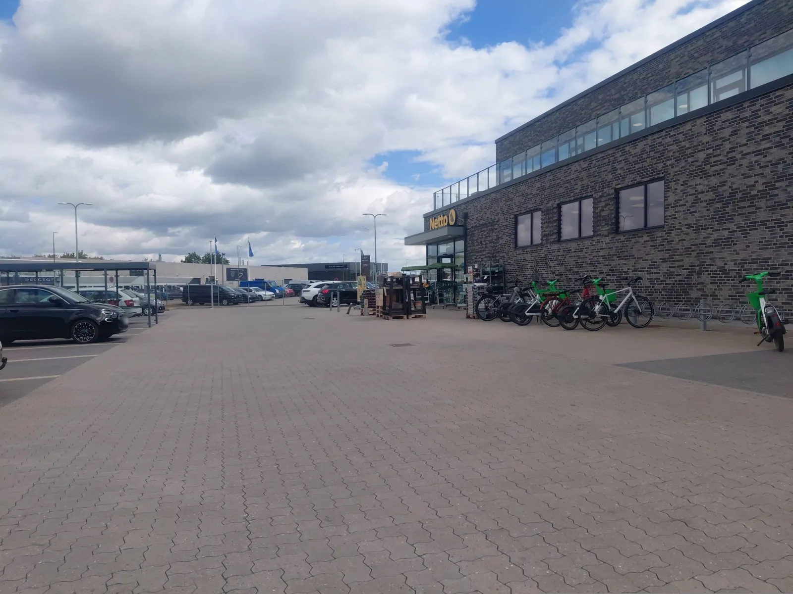 Mapillary-foto nær LOOP Fitness