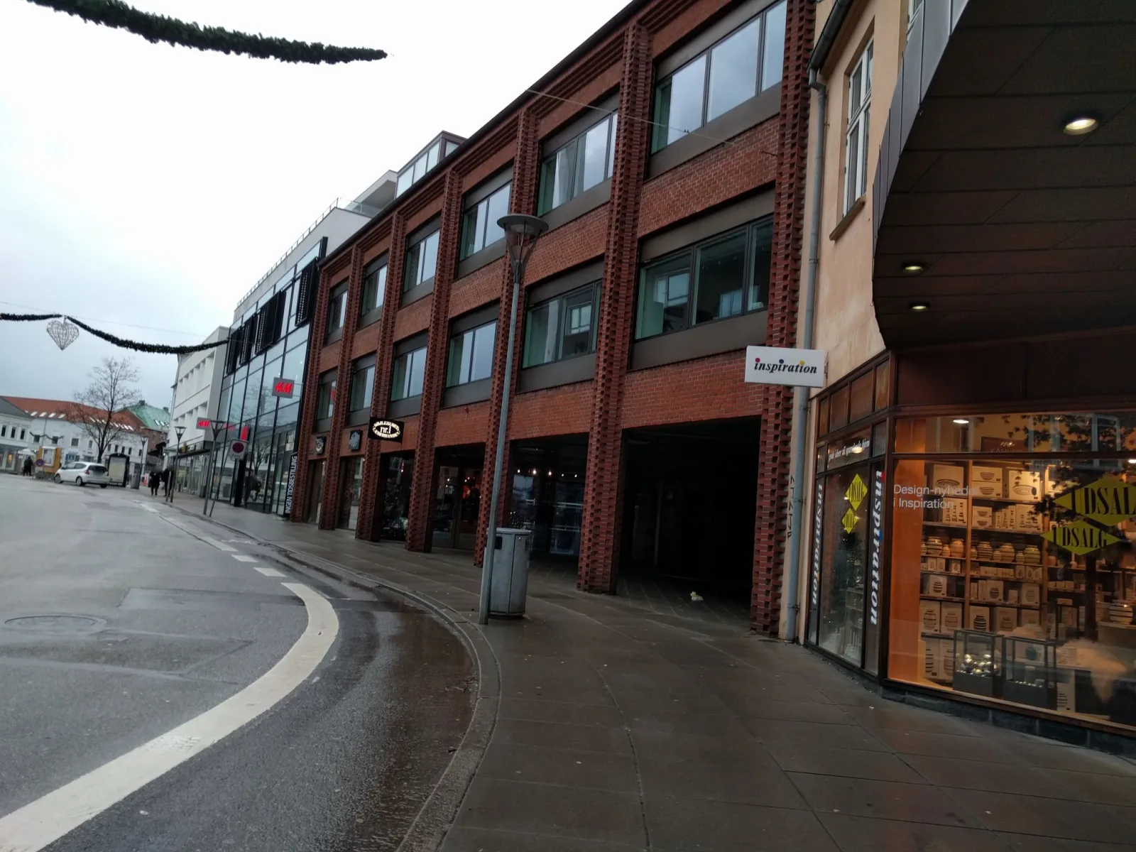 Mapillary-Foto in der Nähe von Yoga matha