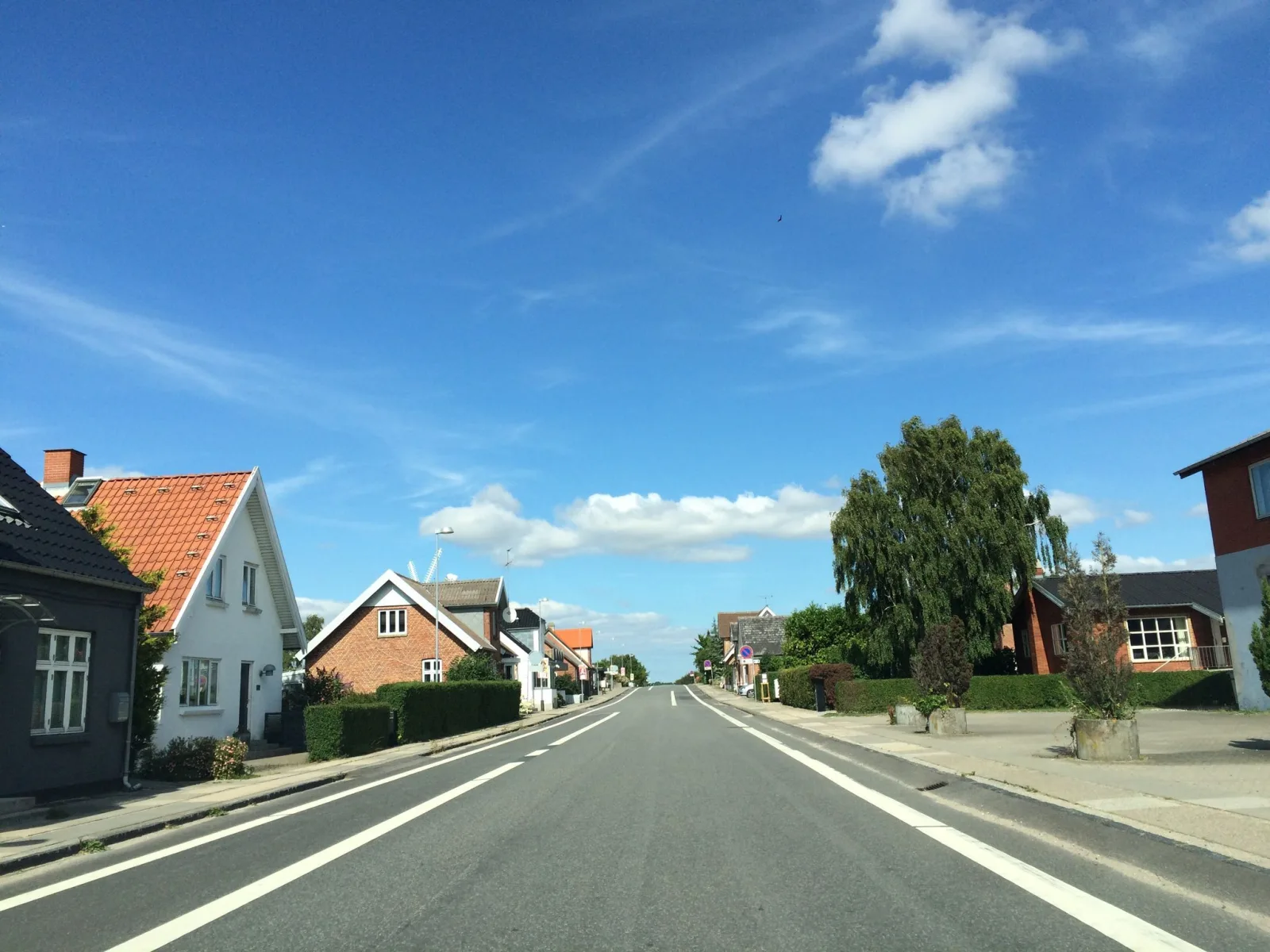 Mapillary-Foto in der Nähe von Stina Yoga