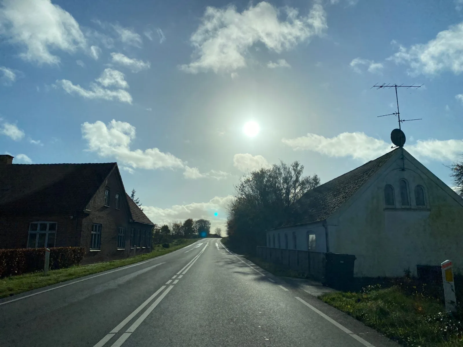 Mapillary-Foto in der Nähe von Golden Horse Ranch