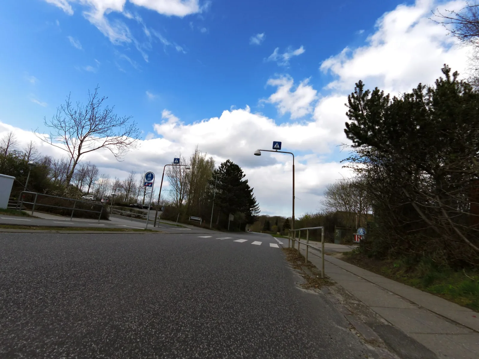 Mapillary-foto nær Amatørteatret Stavtrupscenen