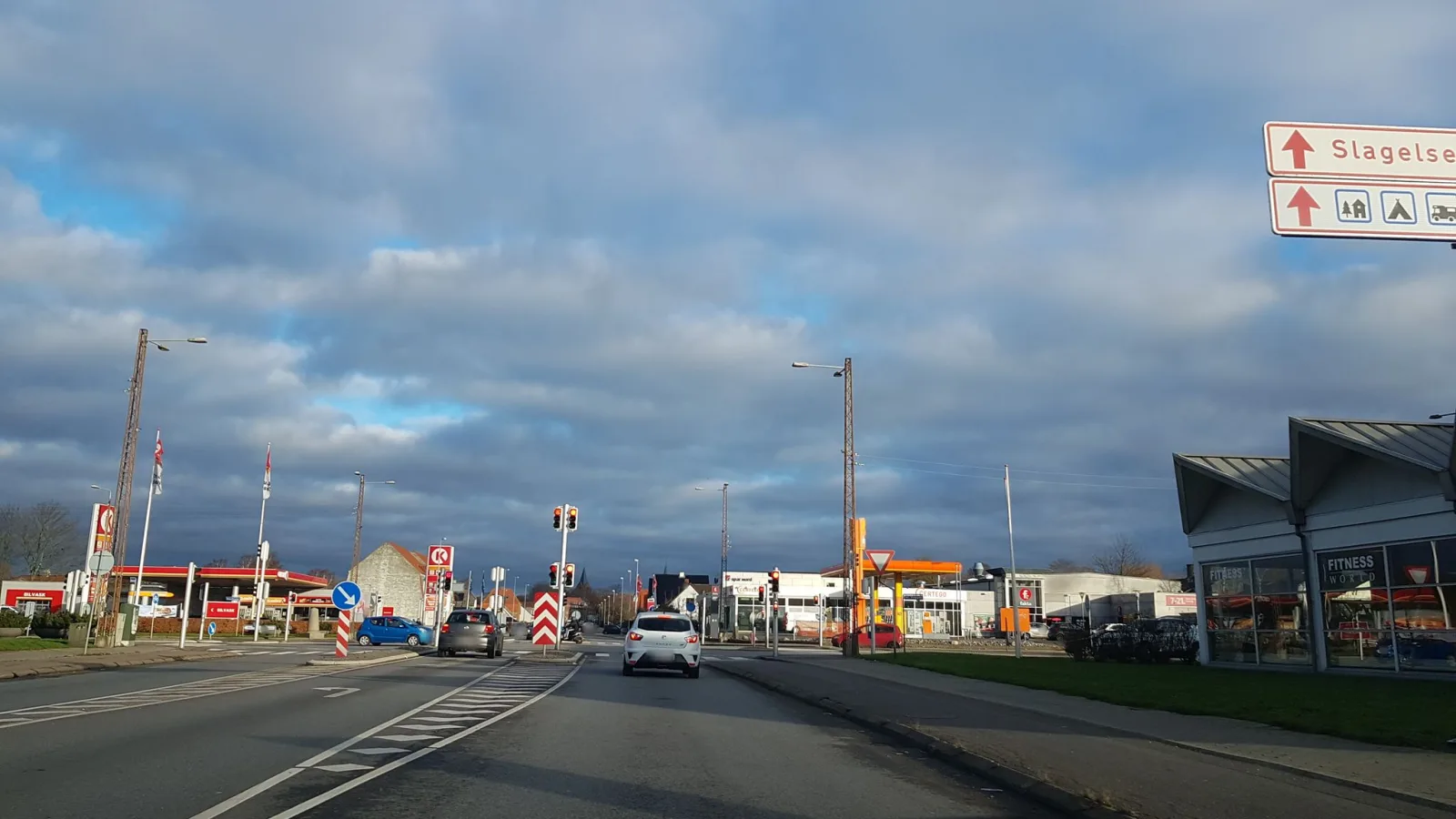 Mapillary-foto nær PureGym