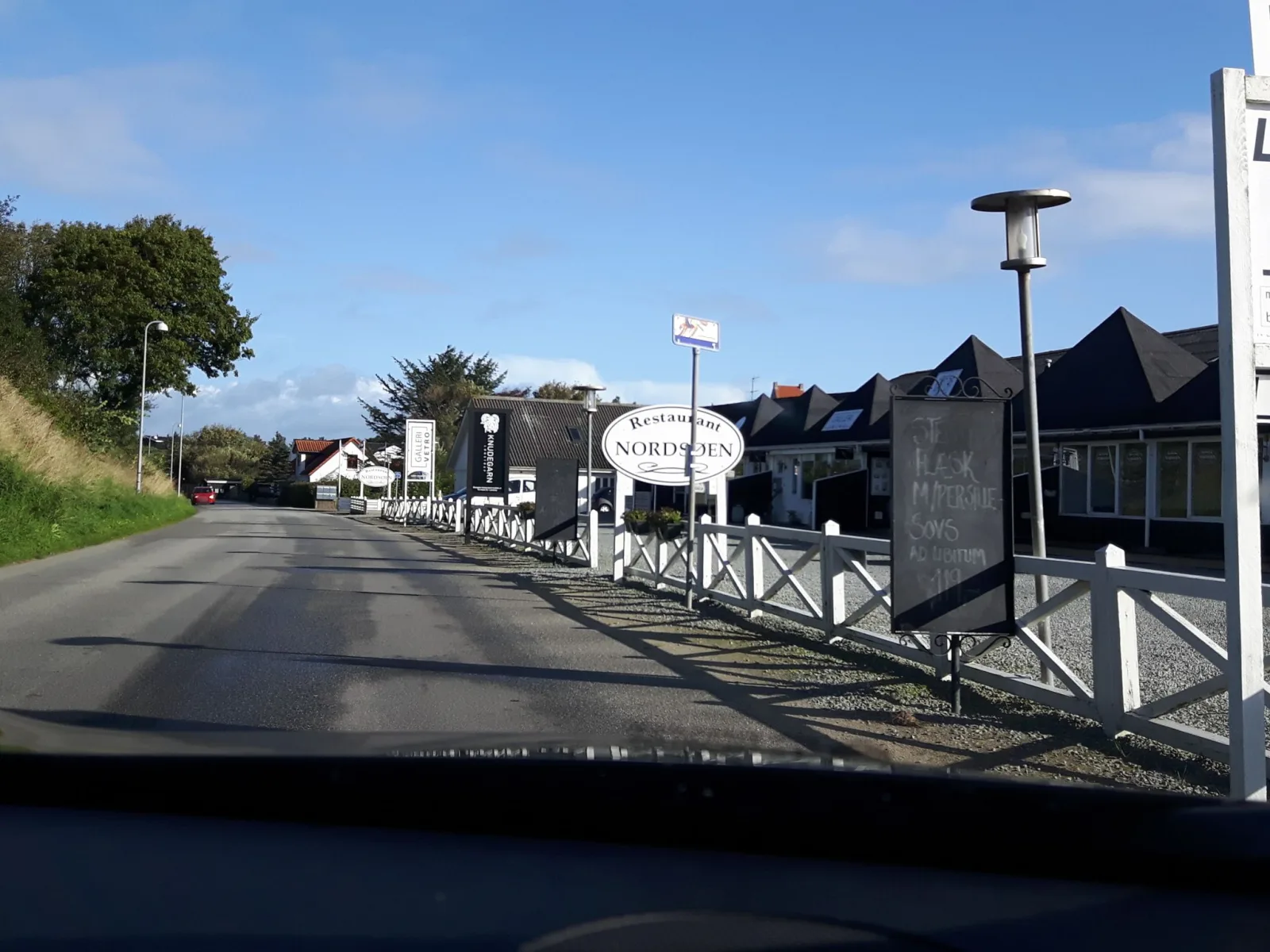 Mapillary-foto nær Swimming Pool