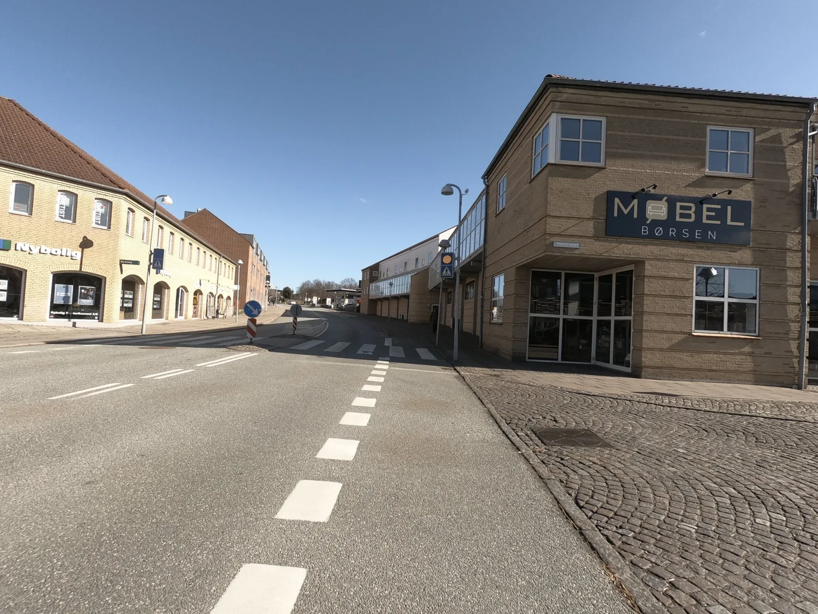 Mapillary-Foto in der Nähe von PureGym