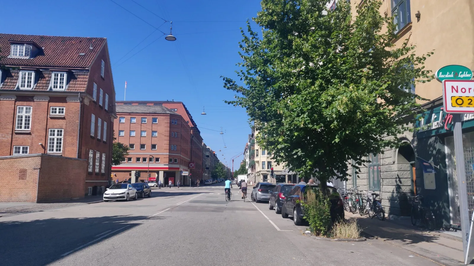 Mapillary-Foto in der Nähe von PureGym