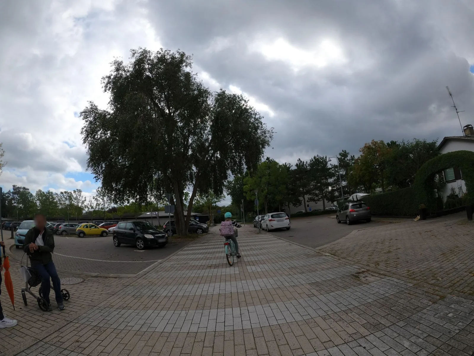 Mapillary-Foto in der Nähe von Albertslund Svøm & Fitness
