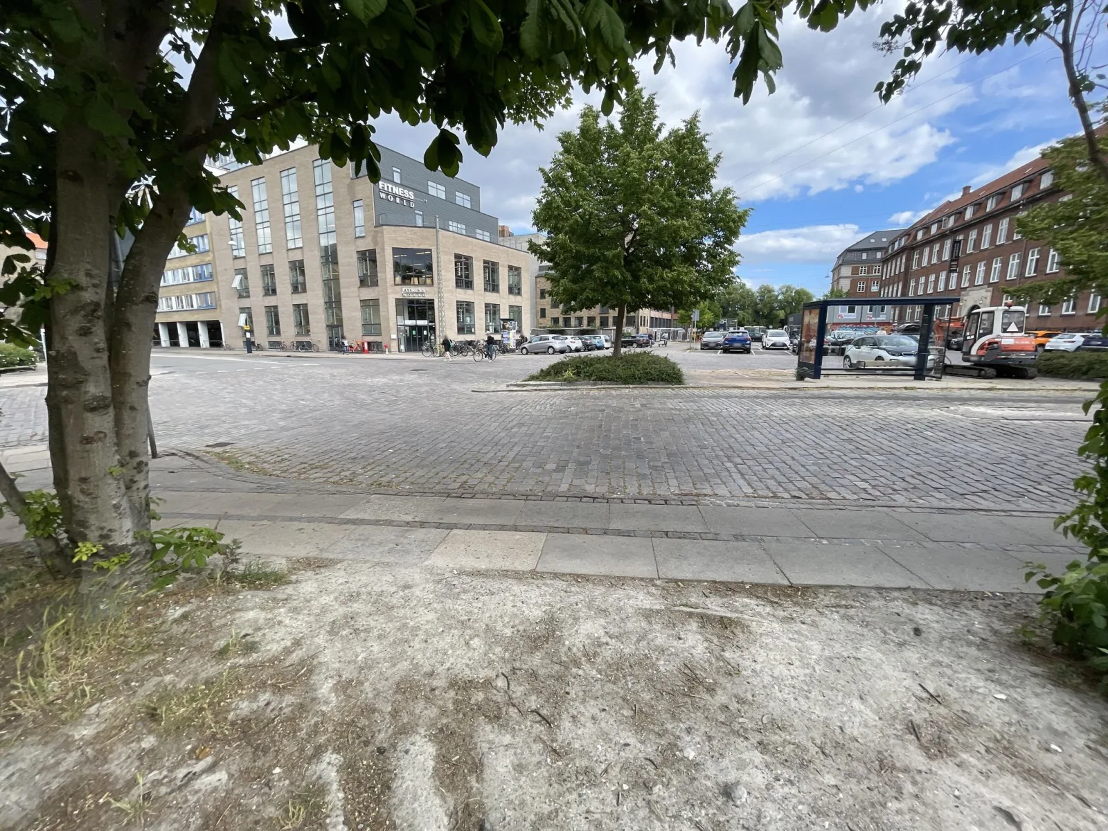 Mapillary-foto nær PureGym