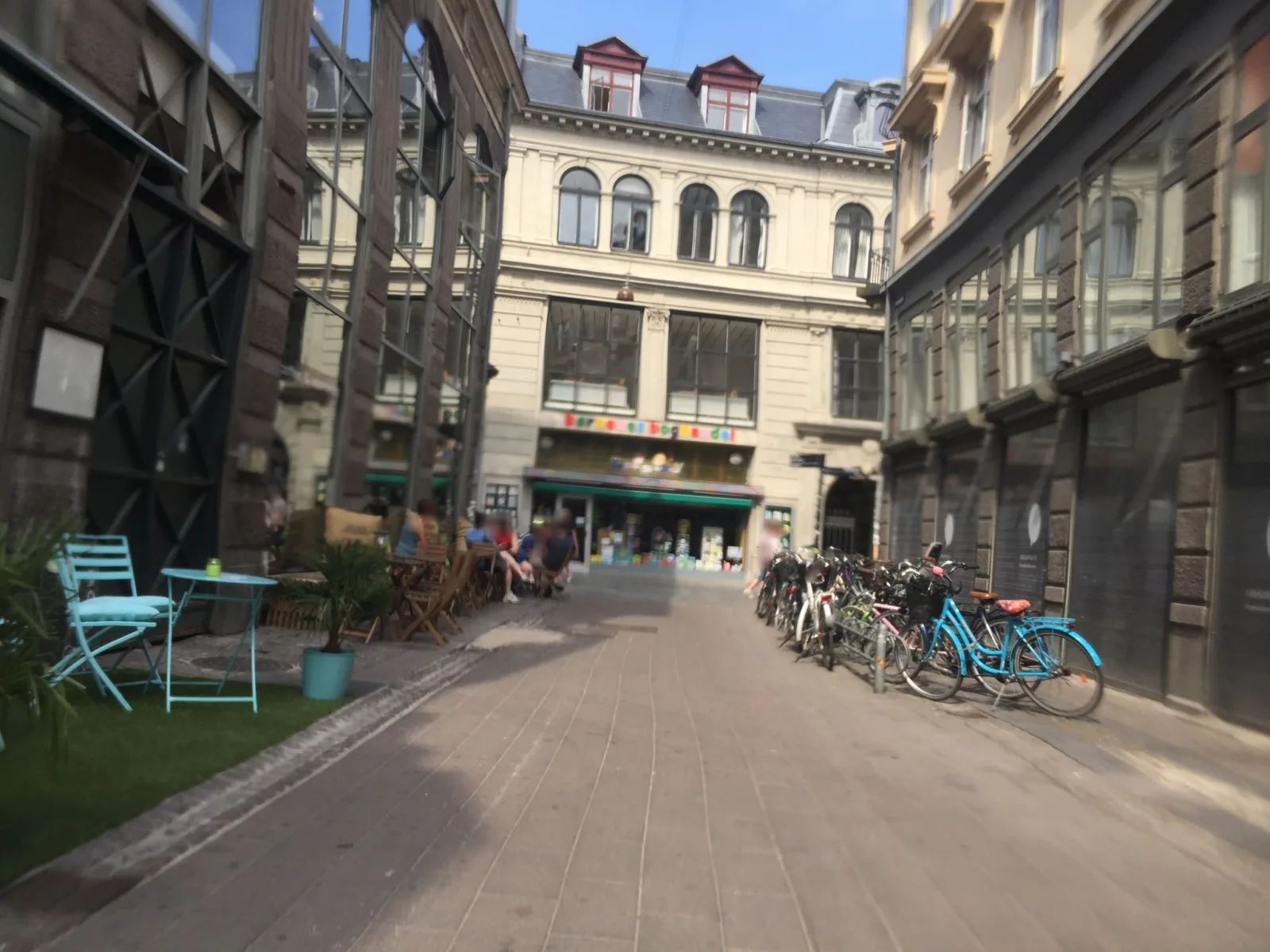 Mapillary-Foto in der Nähe von PureGym