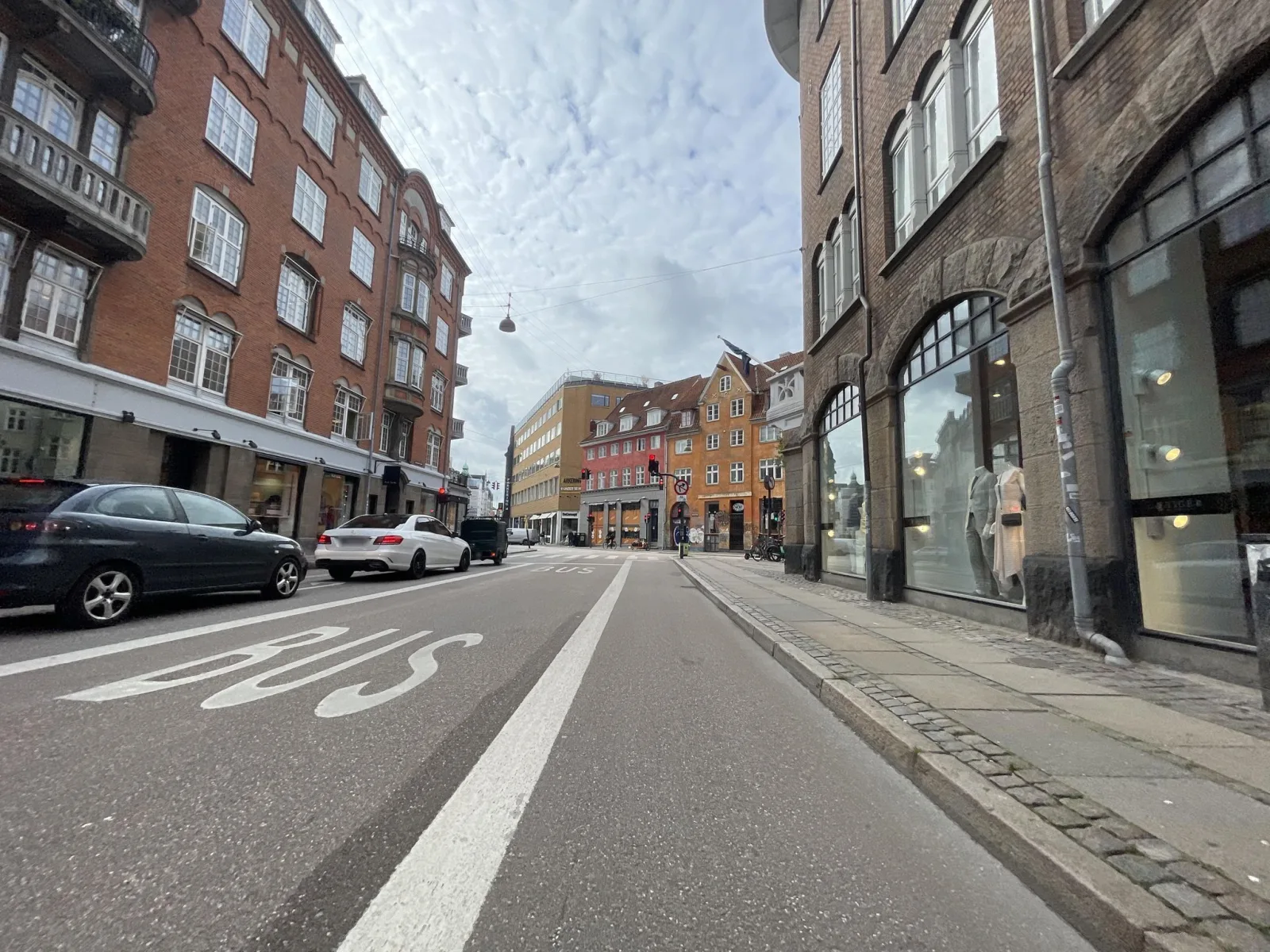 Mapillary-Foto in der Nähe von Barry's