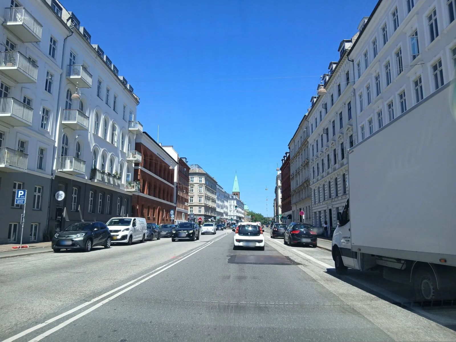 Mapillary-Foto in der Nähe von SHC Ørstedsparken