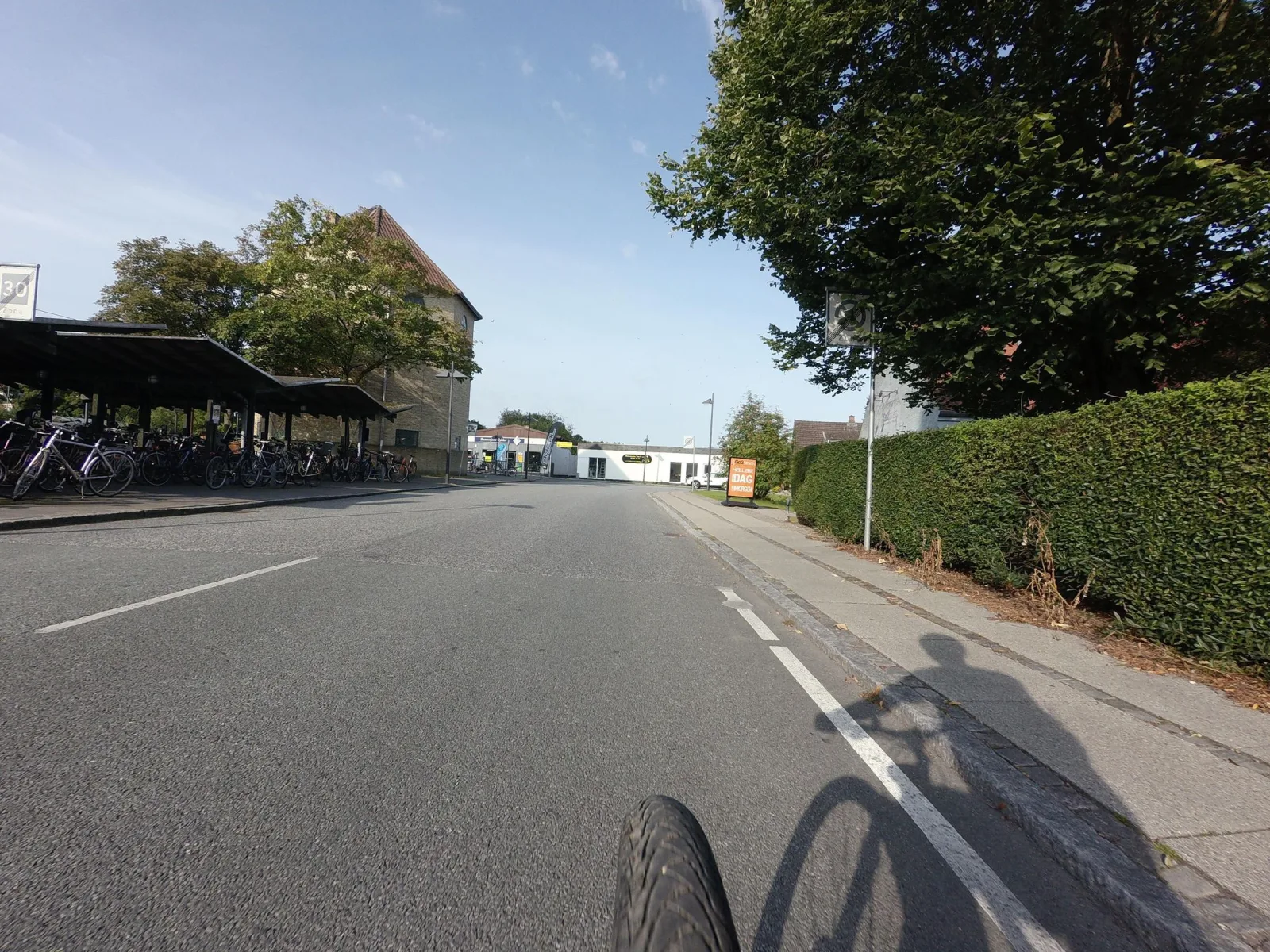 Mapillary-foto nær Go2fitness
