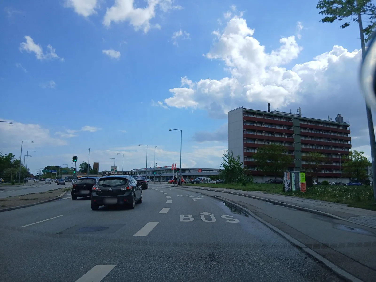 Mapillary-foto nær Tårnby Teater