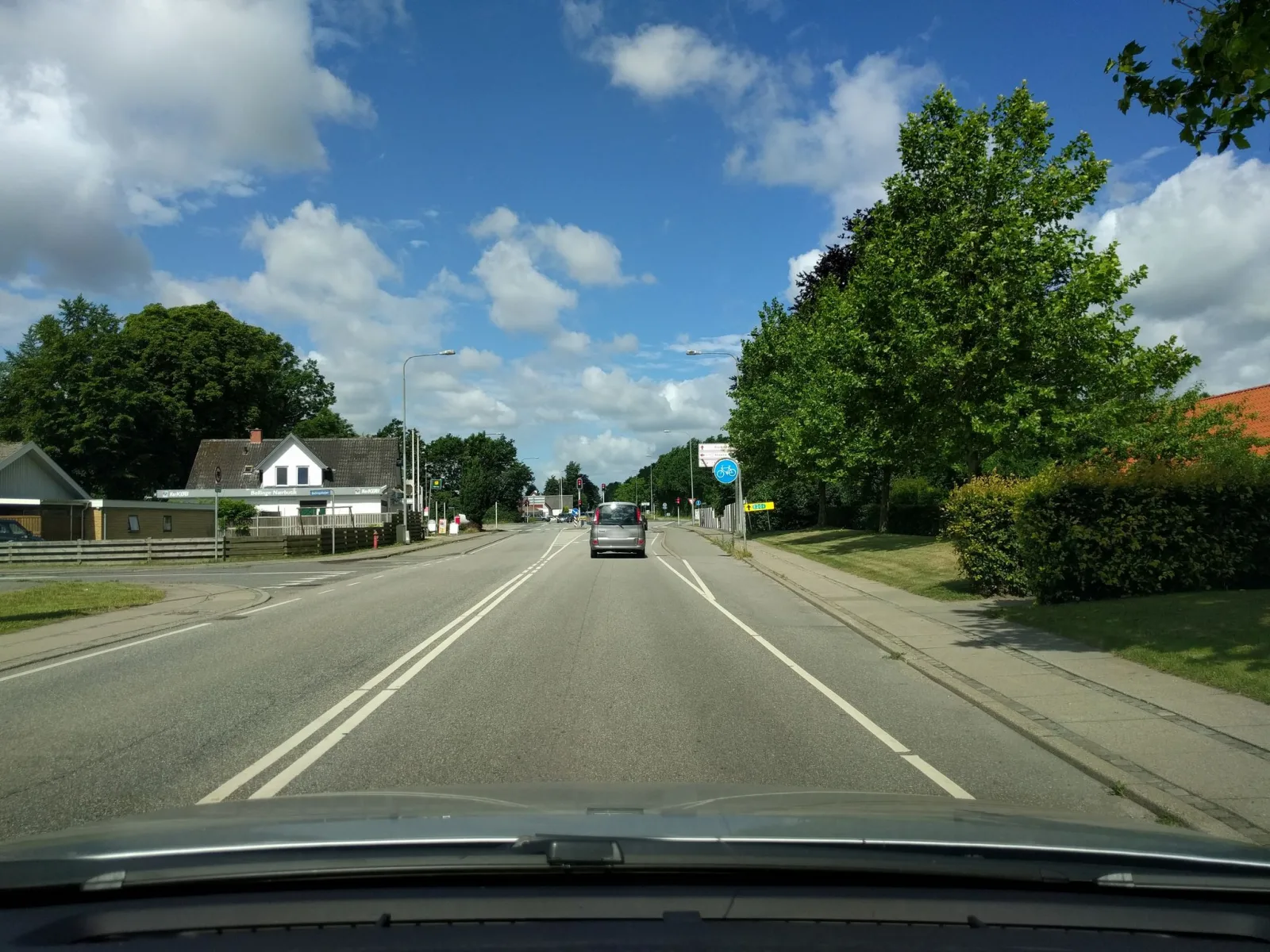 Mapillary-Foto in der Nähe von Fin Form