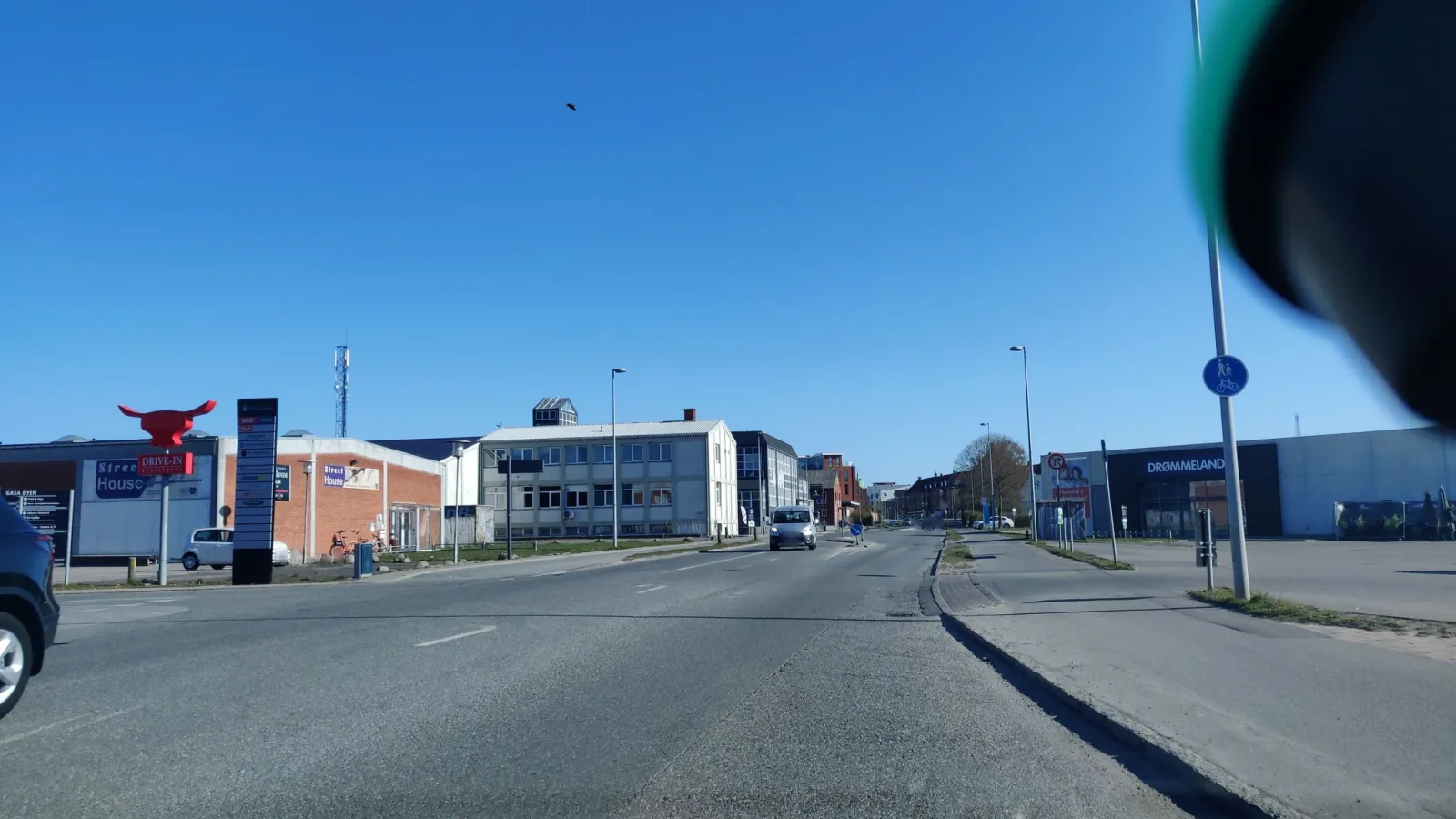 Mapillary-Foto in der Nähe von PureGym