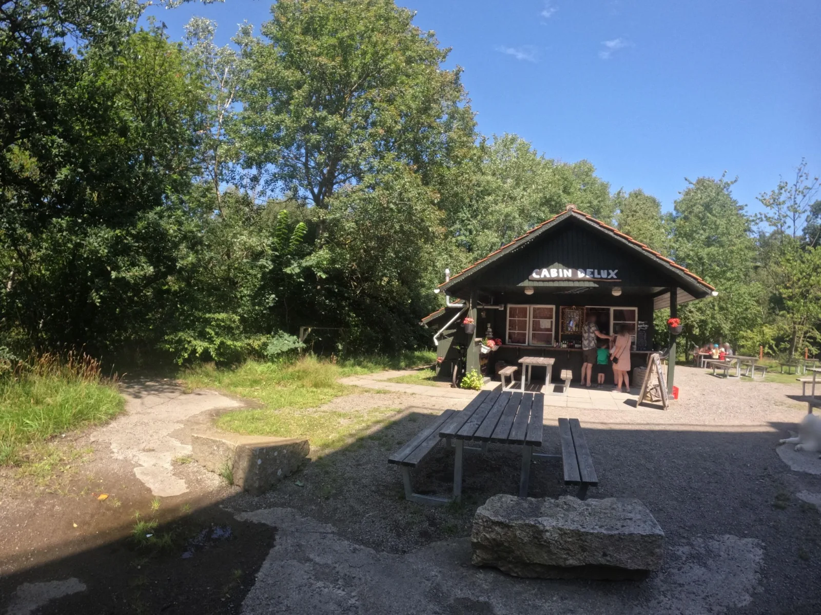 Mapillary-Foto in der Nähe von Cabin Delux
