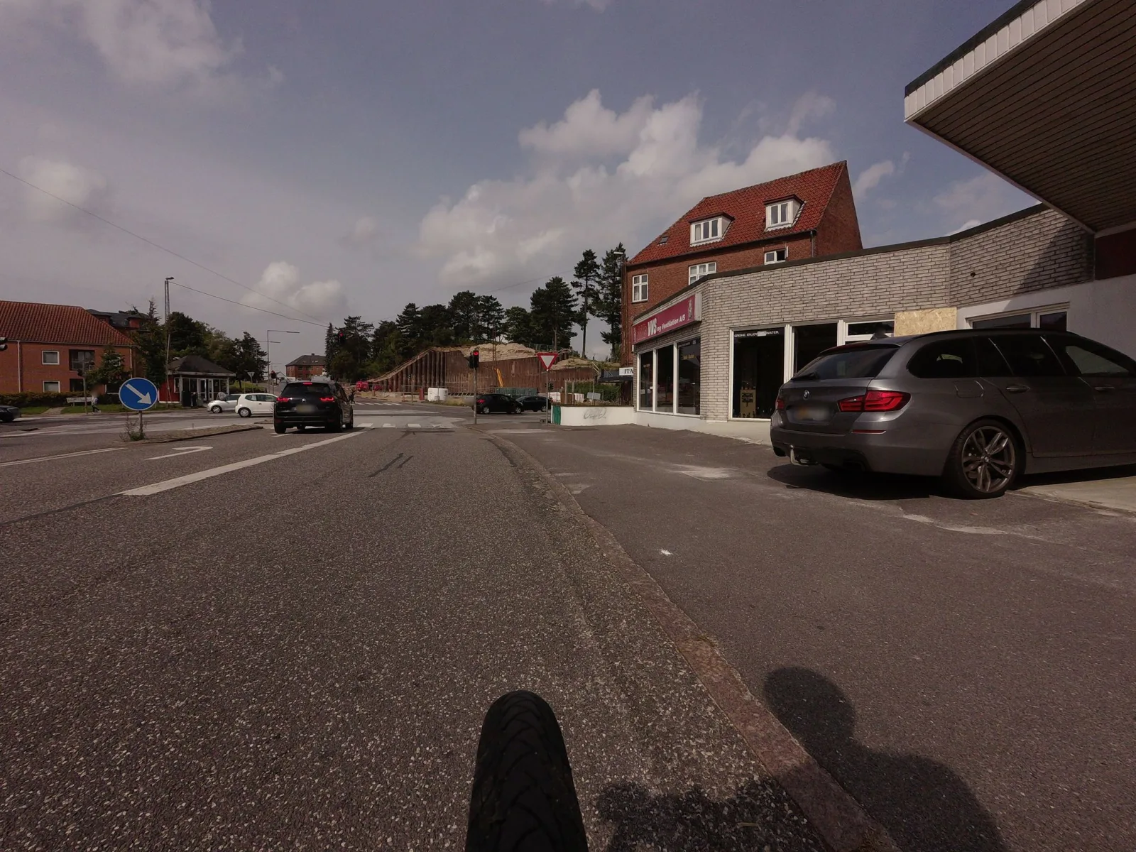 Mapillary-foto nær Pranees Thai BBQ