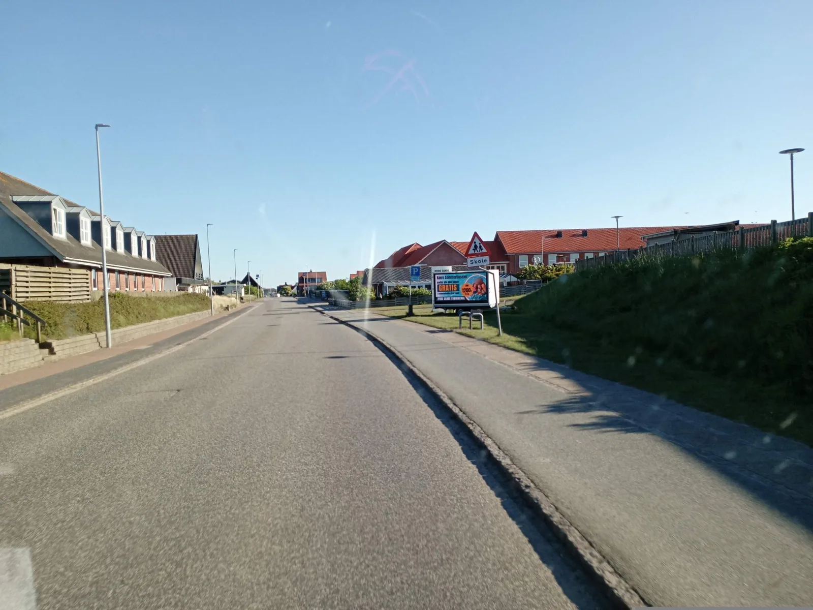Mapillary-foto nær Hvide Sande Hallen Cafeteria