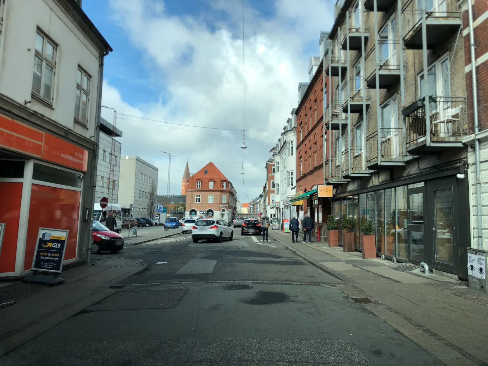 Mapillary-foto nær SushiMania
