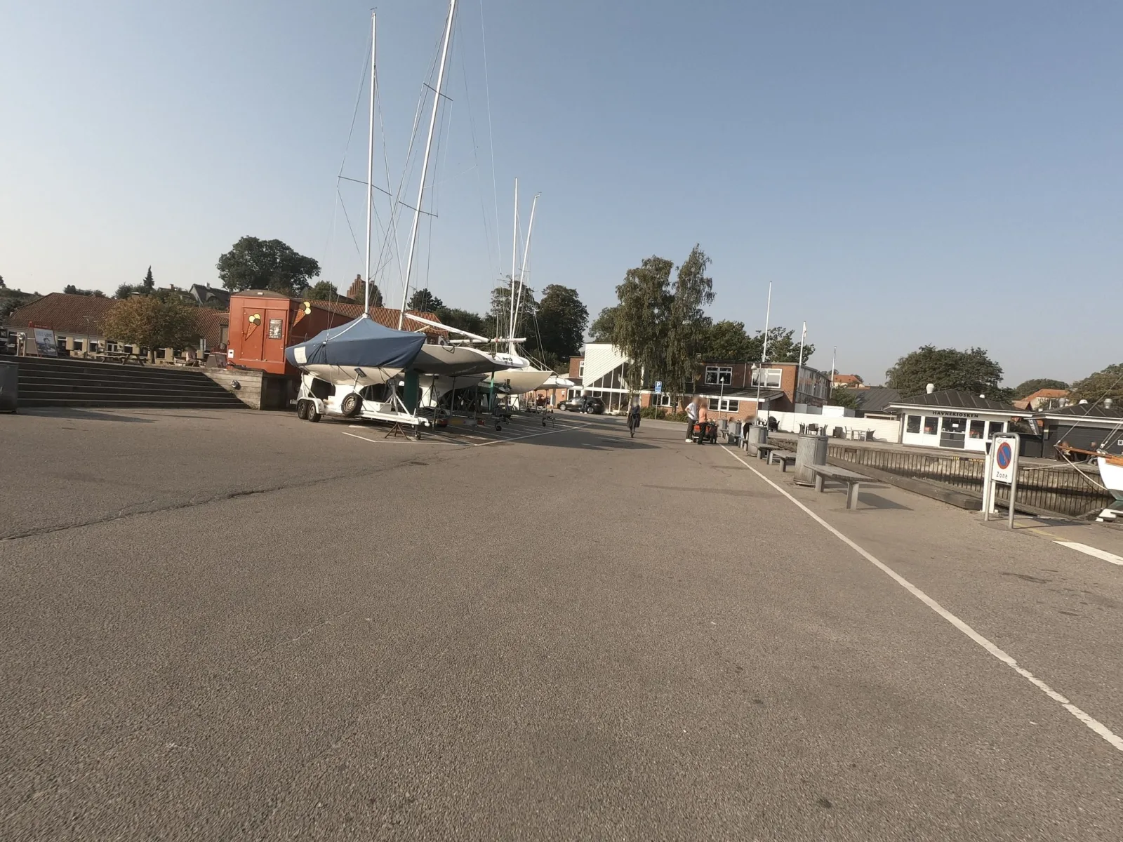 Mapillary-foto nær Restaurant Snekken Isbod