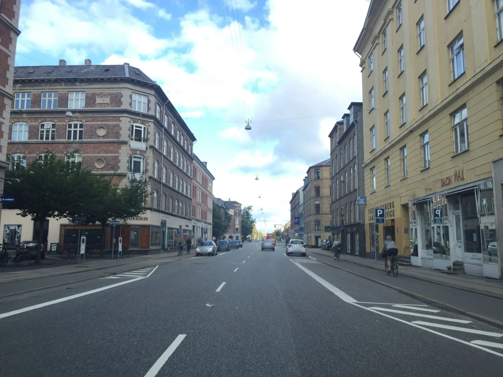 Mapillary-foto nær De varme Gryder