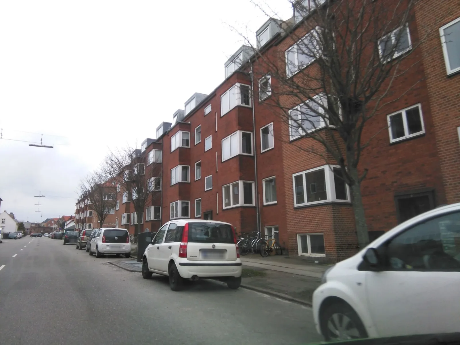 Mapillary-foto nær Jerrys Pizza