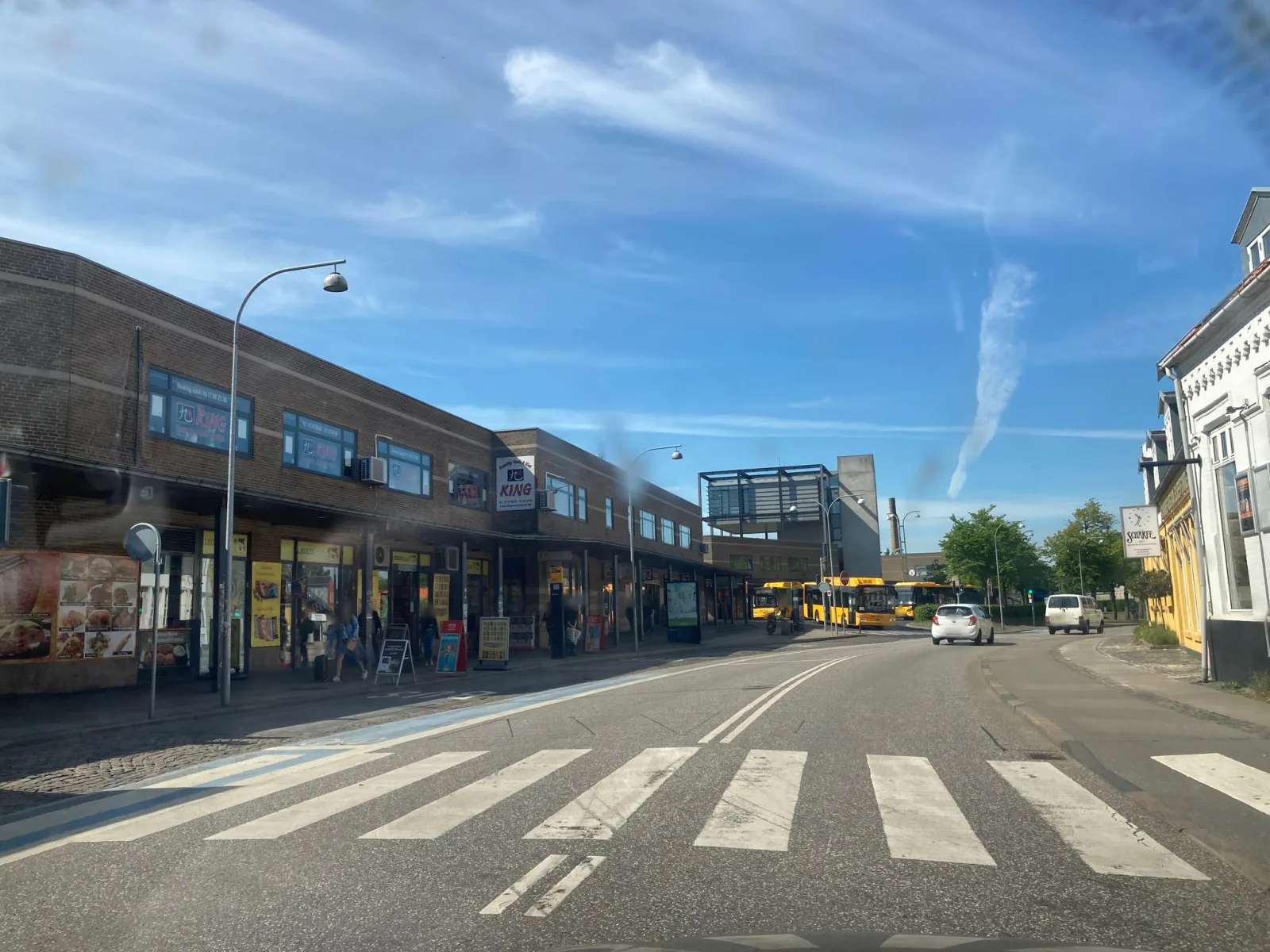 Mapillary-foto nær Roskilde Station Kebab