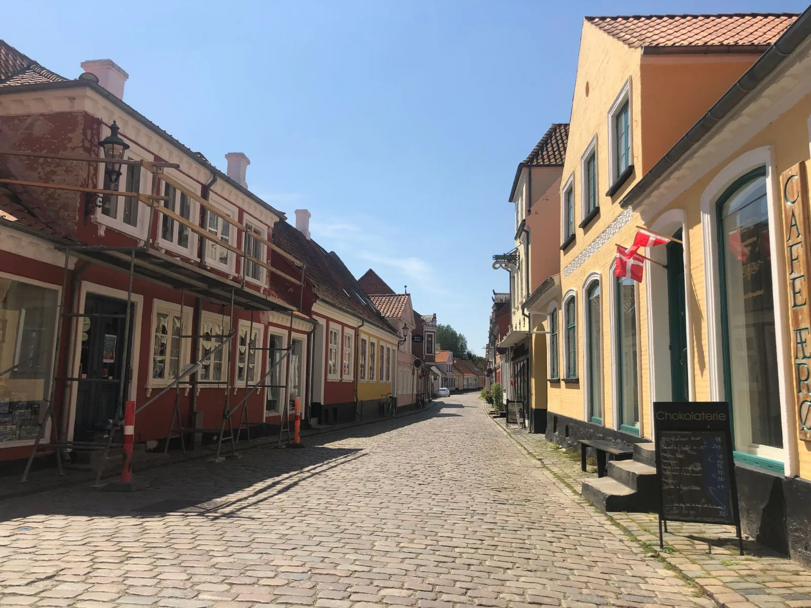 Mapillary-foto nær KEFS Guesthouse & Café