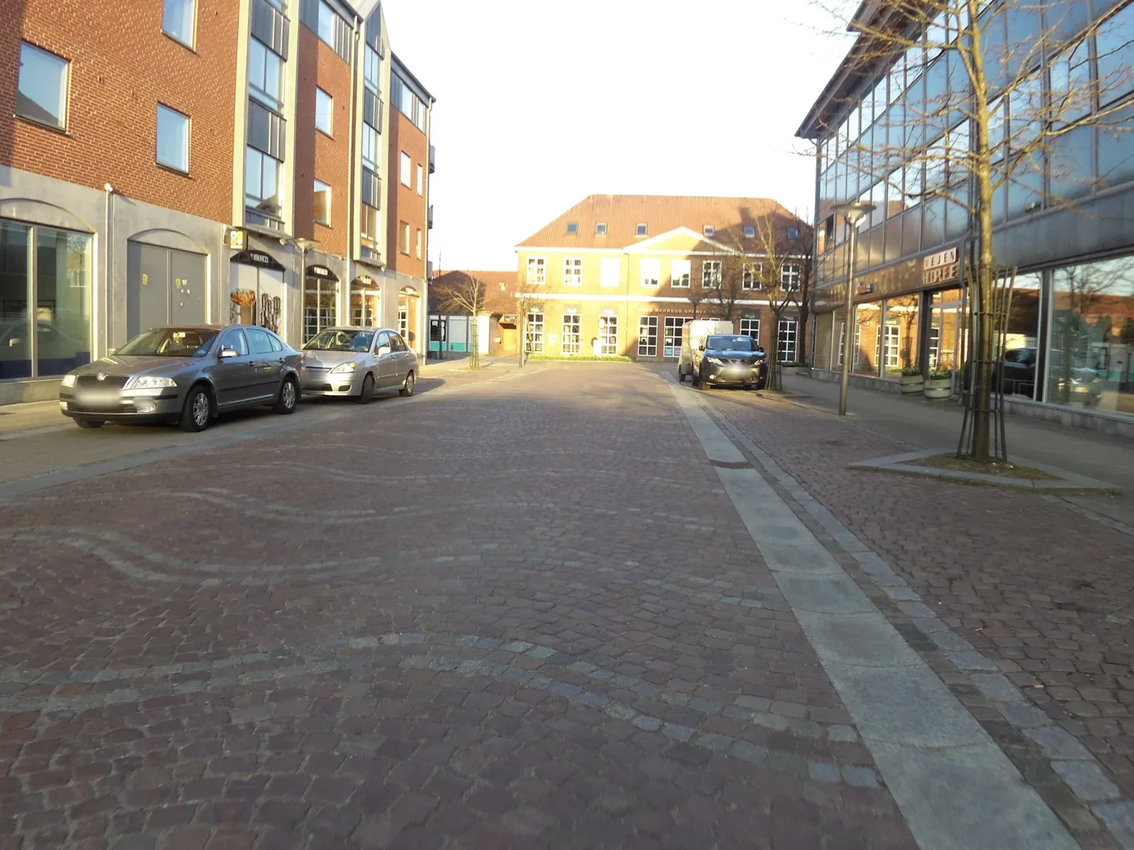 Mapillary-Foto in der Nähe von King
