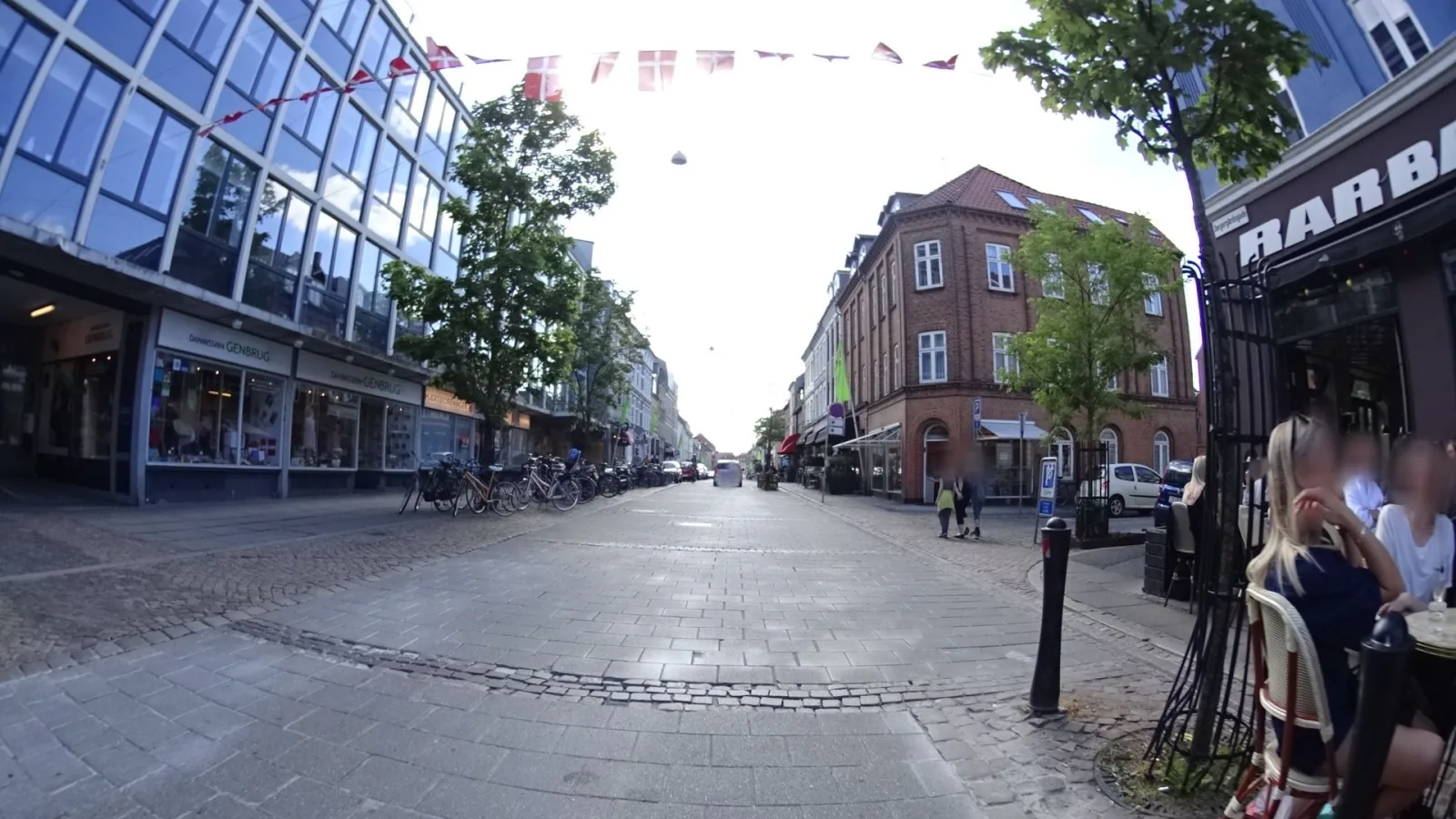 Mapillary-Foto in der Nähe von Kabuki