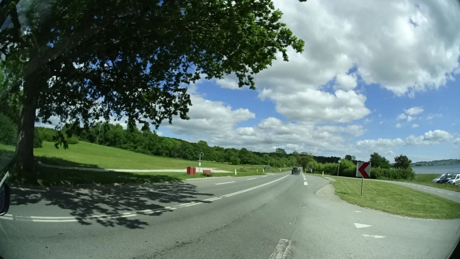 Mapillary-foto nær Kalø Slotscafé