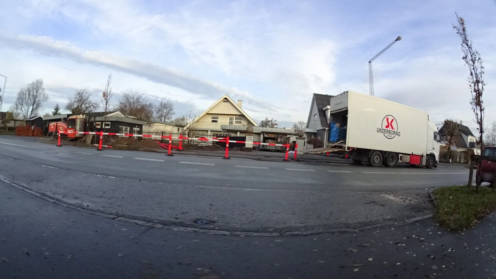 Mapillary-Foto in der Nähe von Klai Dinner Pizza & Grill