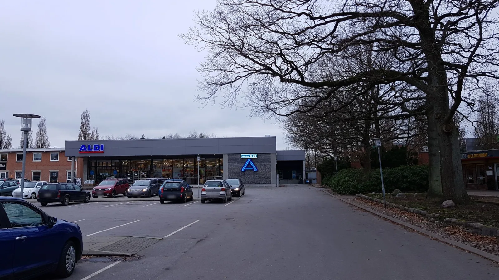Mapillary-foto nær La Bella Cafe & Restaurant