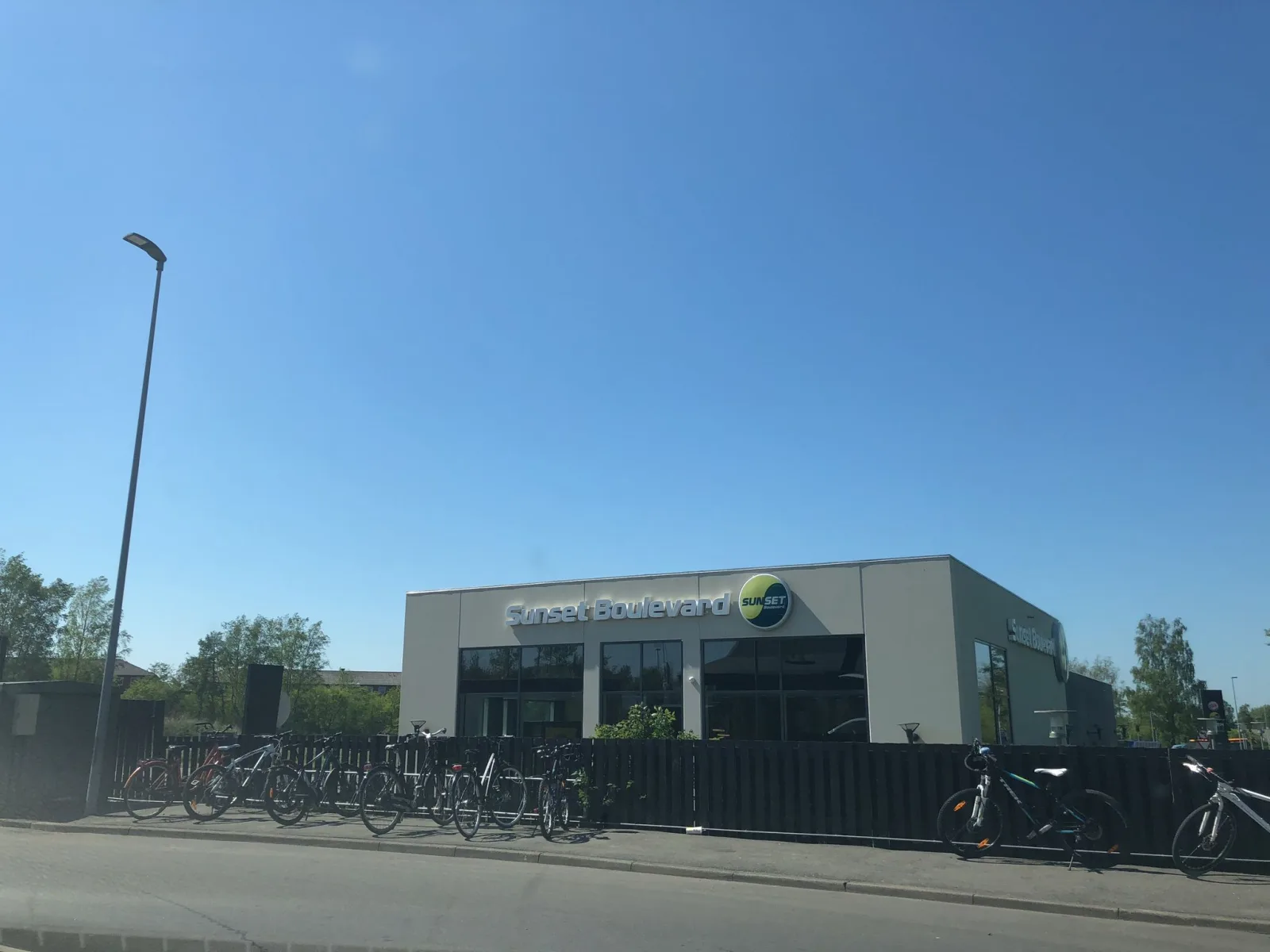 Mapillary-foto nær Sunset Boulevard