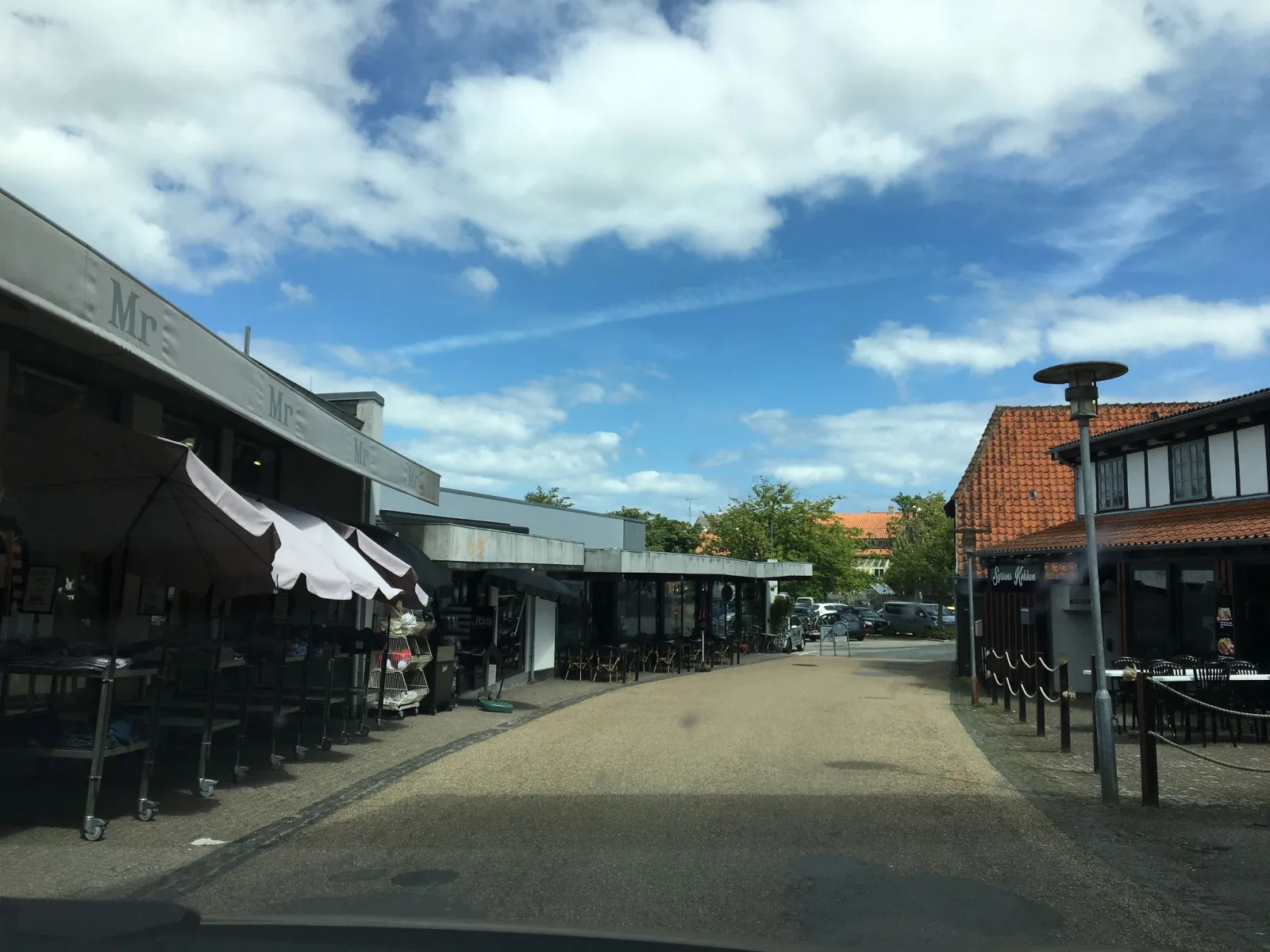 Mapillary-Foto in der Nähe von Langelands Pizza og Kebabhouse