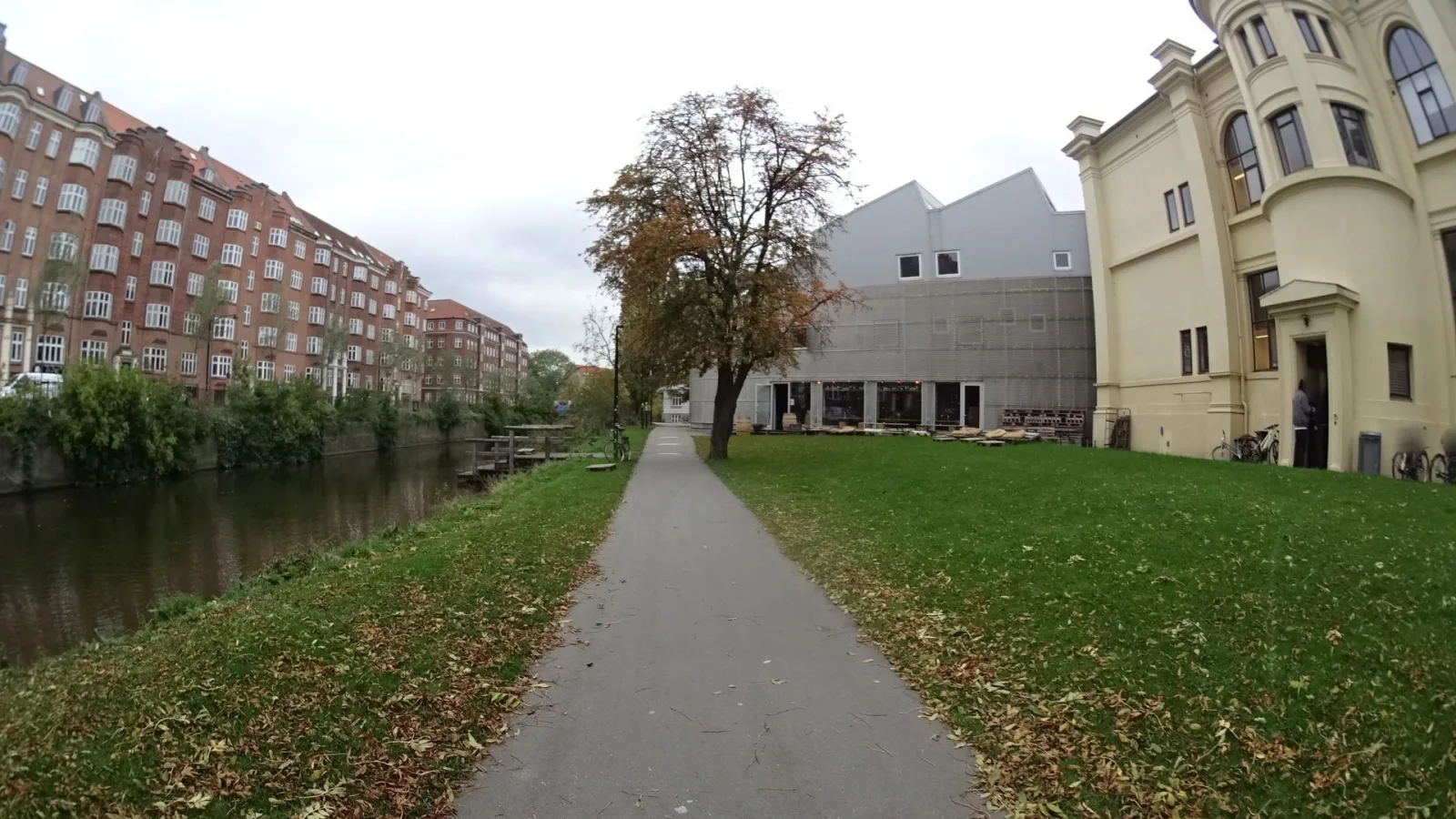 Mapillary-Foto in der Nähe von Kreuzbär