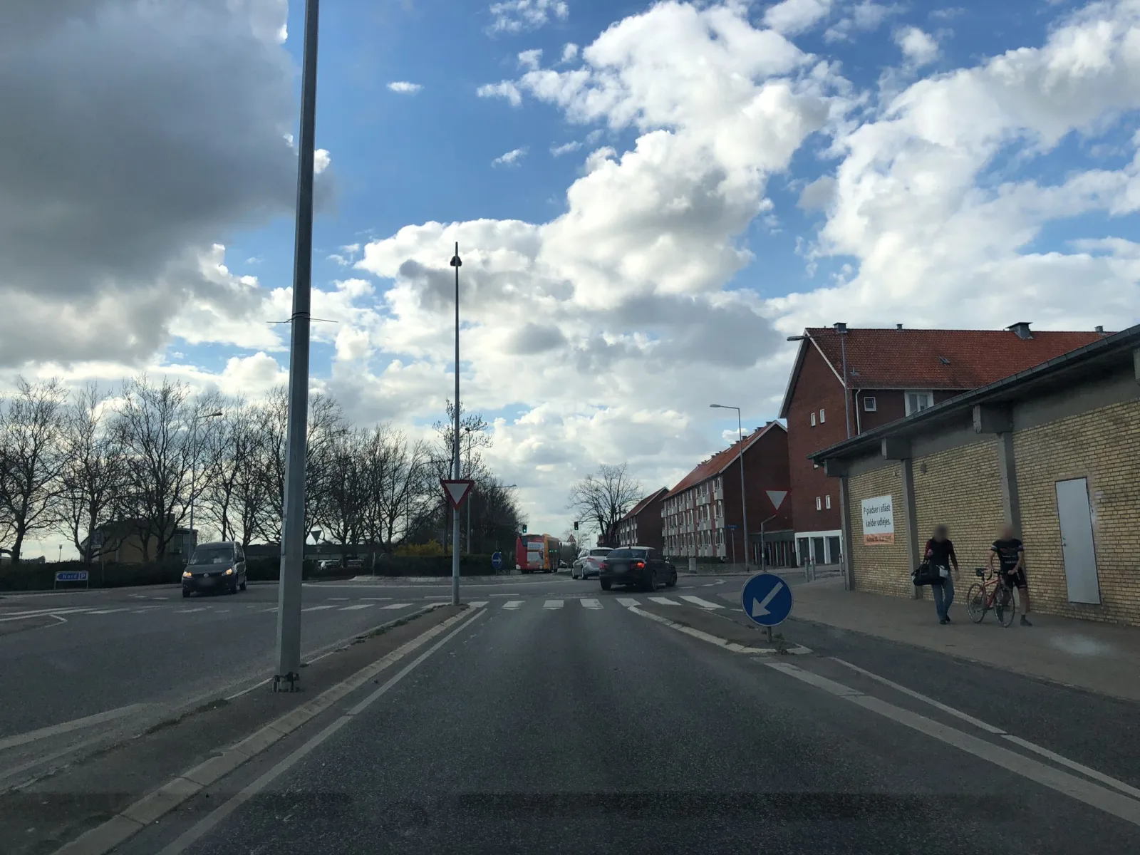 Mapillary-Foto in der Nähe von Tandoori Tikka
