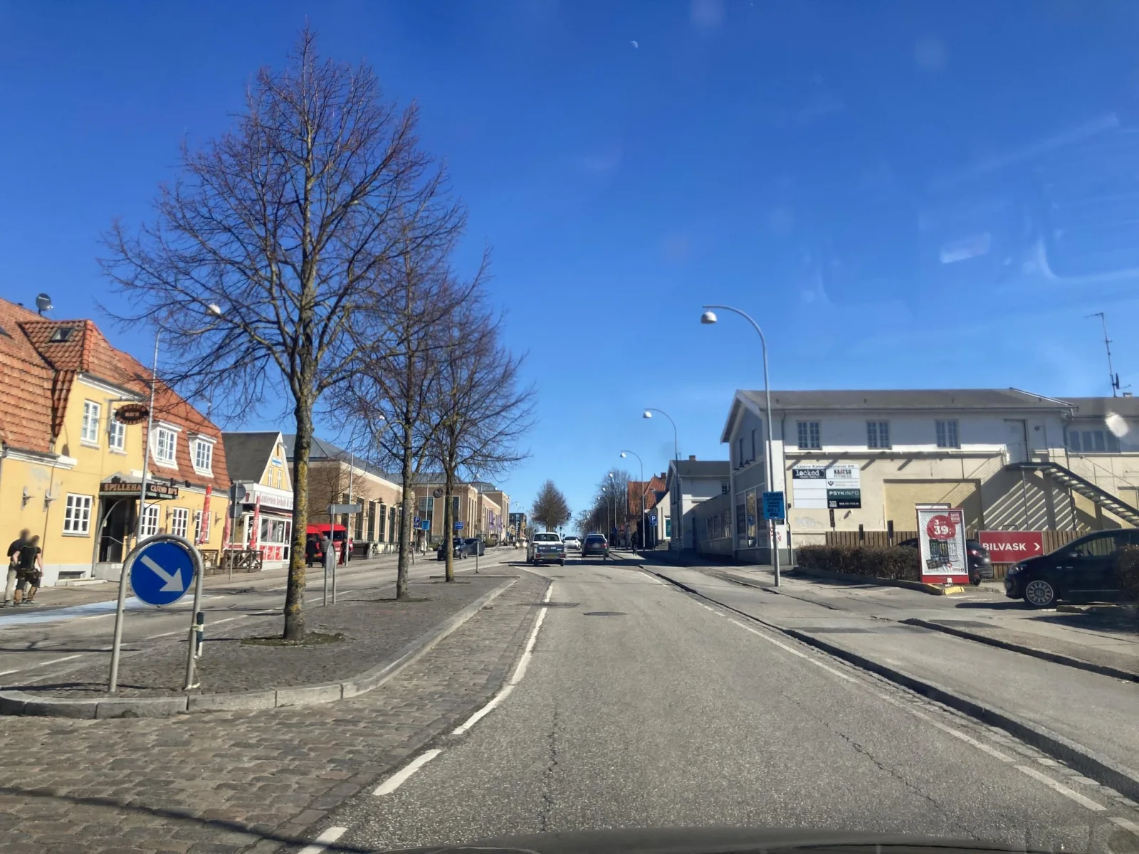 Mapillary-foto nær Tasty House