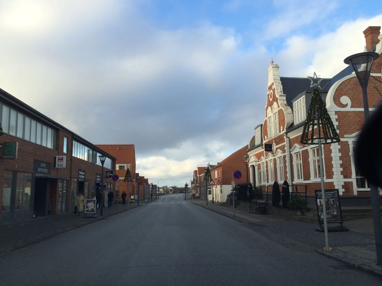 Mapillary-Foto in der Nähe von Kylling & Co. Ringkøbing