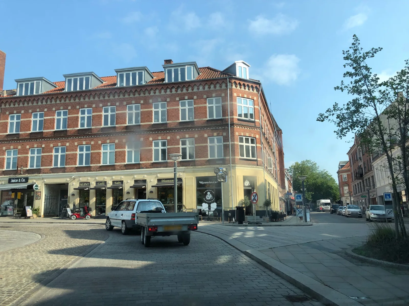 Mapillary-foto nær The juize bar Ringsted
