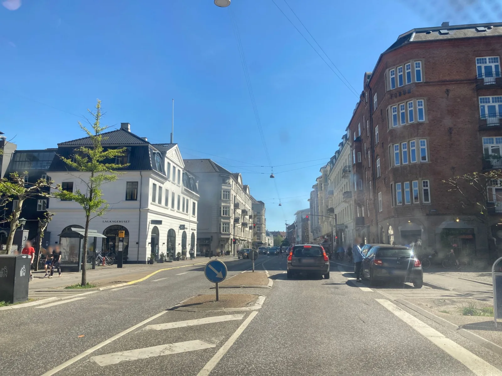 Mapillary-Foto in der Nähe von Emmerys