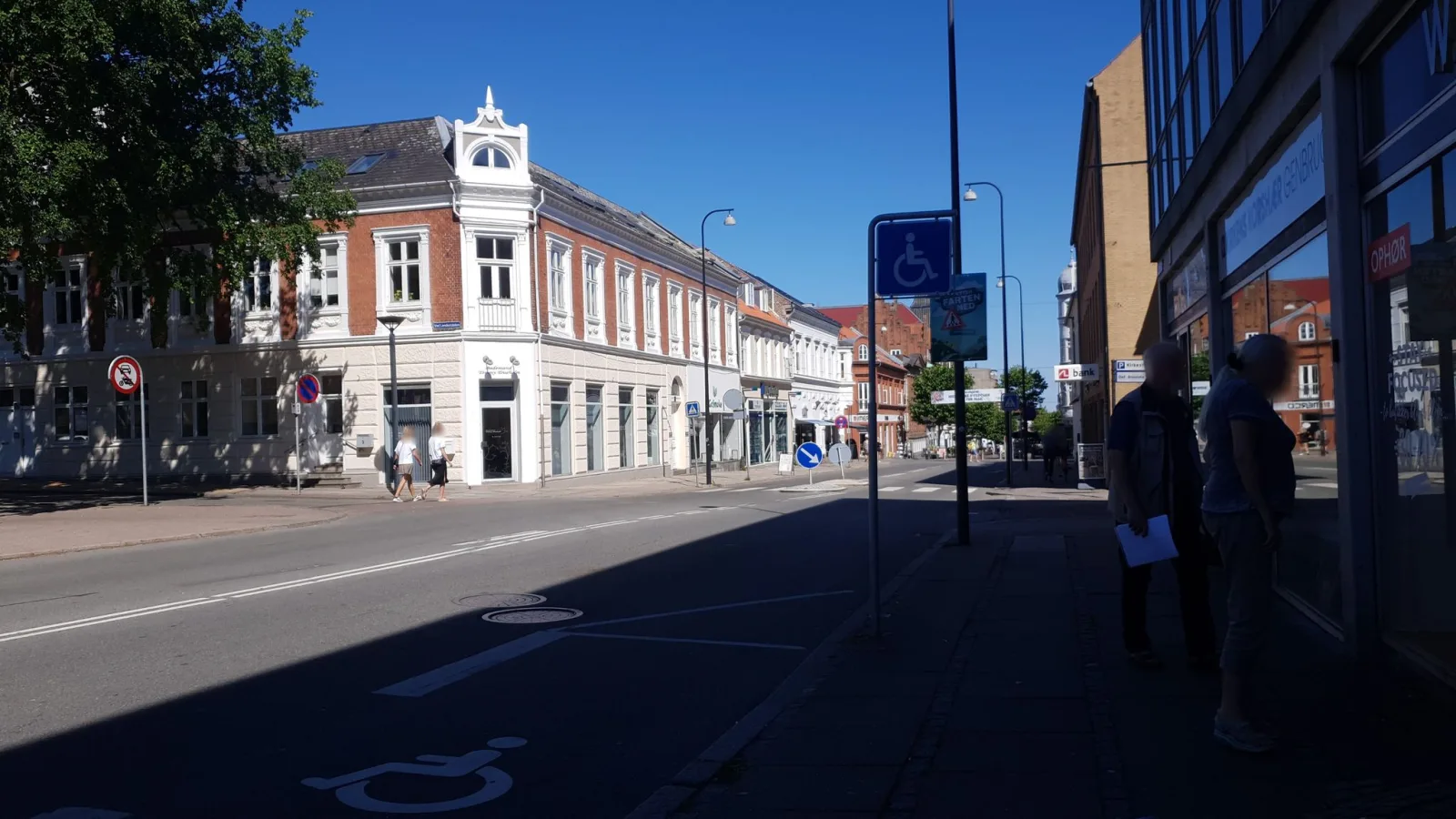 Mapillary-foto nær MA NOA Madbar