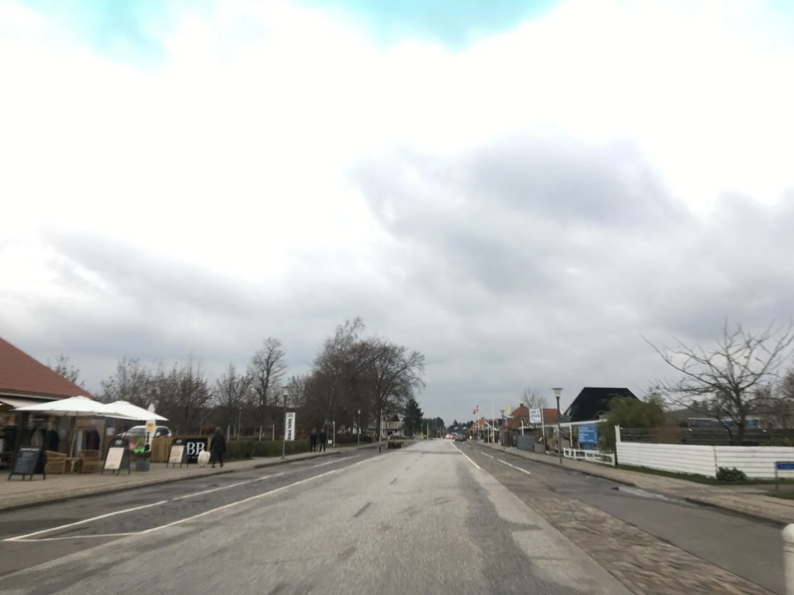 Mapillary-foto nær Tonies Bageri og Café